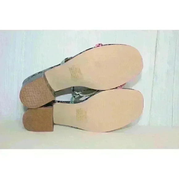 Steve Madden NWOB Faux Leather Preppy Festival Eclectic Women's Sandals Size 7 - Picture 7 of 10